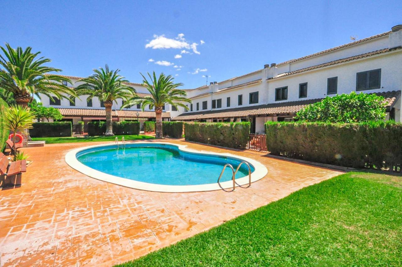 Calderon De La Barca - Only Families Villa Cambrils Exterior foto