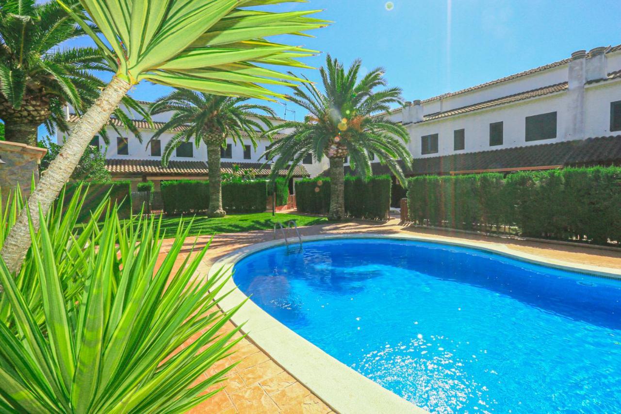 Calderon De La Barca - Only Families Villa Cambrils Exterior foto