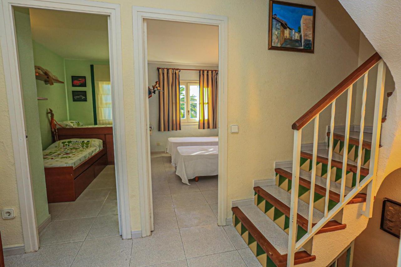 Calderon De La Barca - Only Families Villa Cambrils Exterior foto