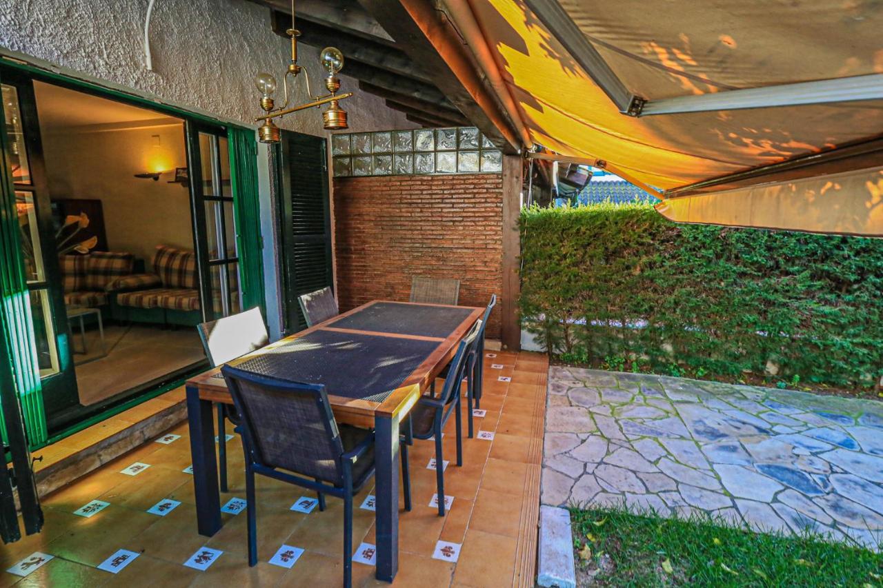 Calderon De La Barca - Only Families Villa Cambrils Exterior foto