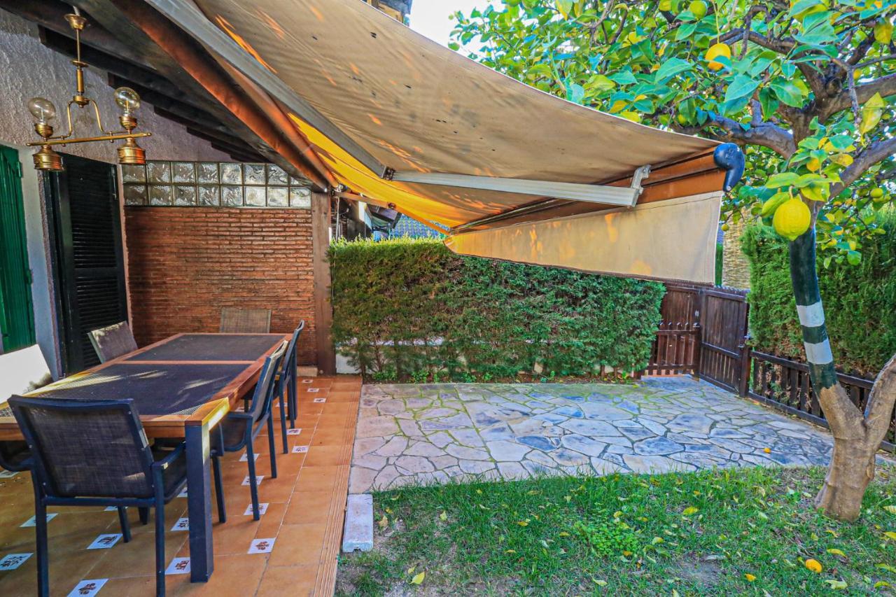 Calderon De La Barca - Only Families Villa Cambrils Exterior foto